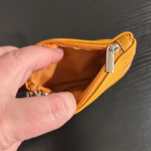 Save the girls mustard yellow key change and card purse - Picture 4 of 8